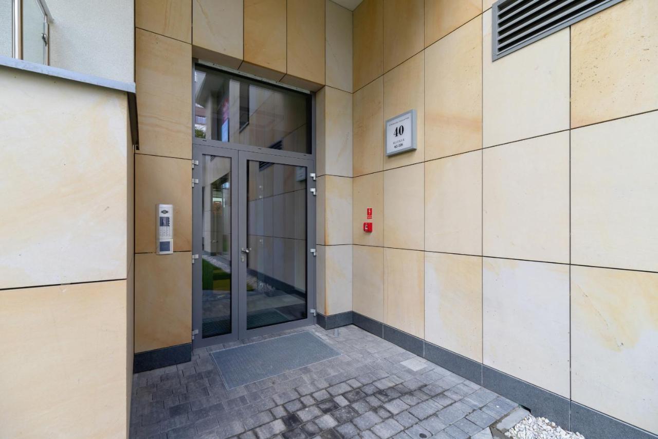 Grzegorzki Park Unique Apartment Cracow By Renters Prestige كراكوفيا المظهر الخارجي الصورة